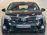 Toyota Avensis 1.8 LIFE* SHZ#FH#CAM#TEMPO#NAVI#KLIMA - Toyota Avensis: Schwarz