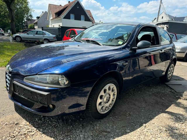 Alfa Romeo 147 1.6 TS Spark,el.Fenster,Klimaaut.,Tüv 06/25