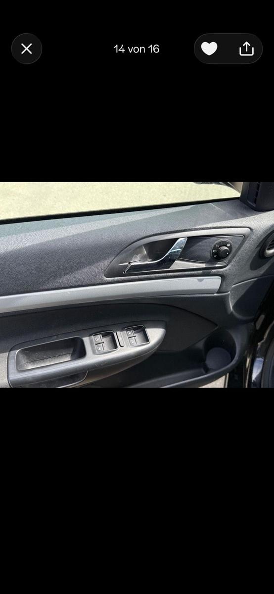 Skoda Octavia 2012 — photo 14