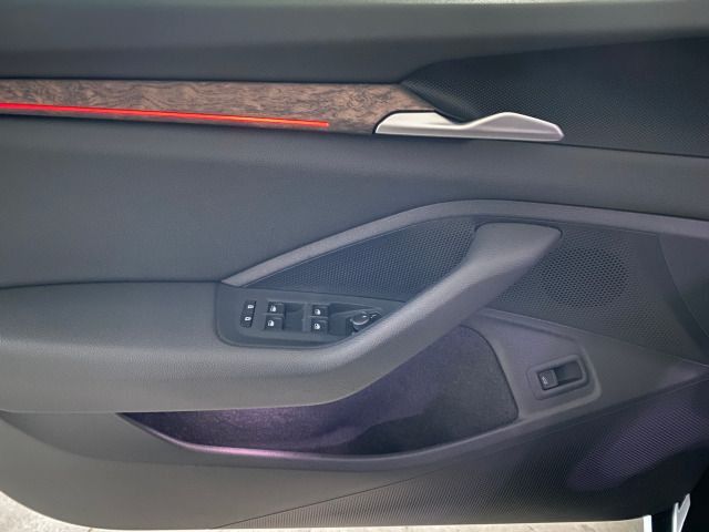 Superb IV Combi L&K 2.0 TDI DSG NAVI+LEDER