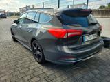 Ford Focus 2,3 ST Turnier Automatik AHK Performance - Ford: Performance