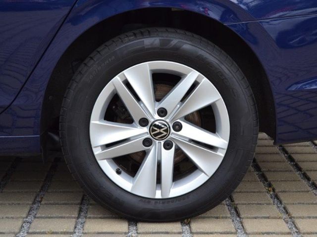 Golf VIII Variant 2.0 TDI Life LED/NAVI+VZE/BUSI