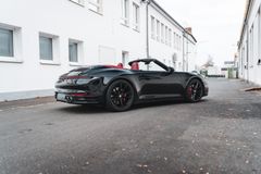 Fahrzeugabbildung Porsche 992 Carrera 4S Cabrio *1. HAND / BOSE / LED*