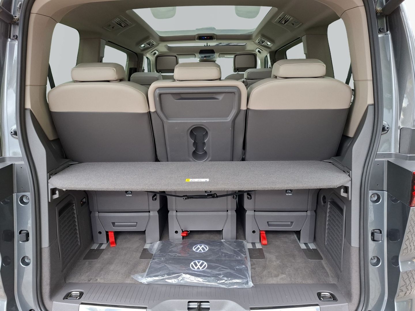 T7 Multivan 1.5 eHybrid DSG 4MOTION KÜ Style *AH