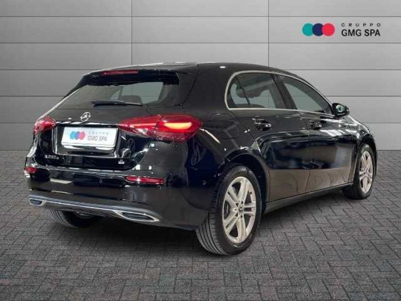 Other Mercedes-Benz Classe A - W177 2023 A 250 e phev imagem 3