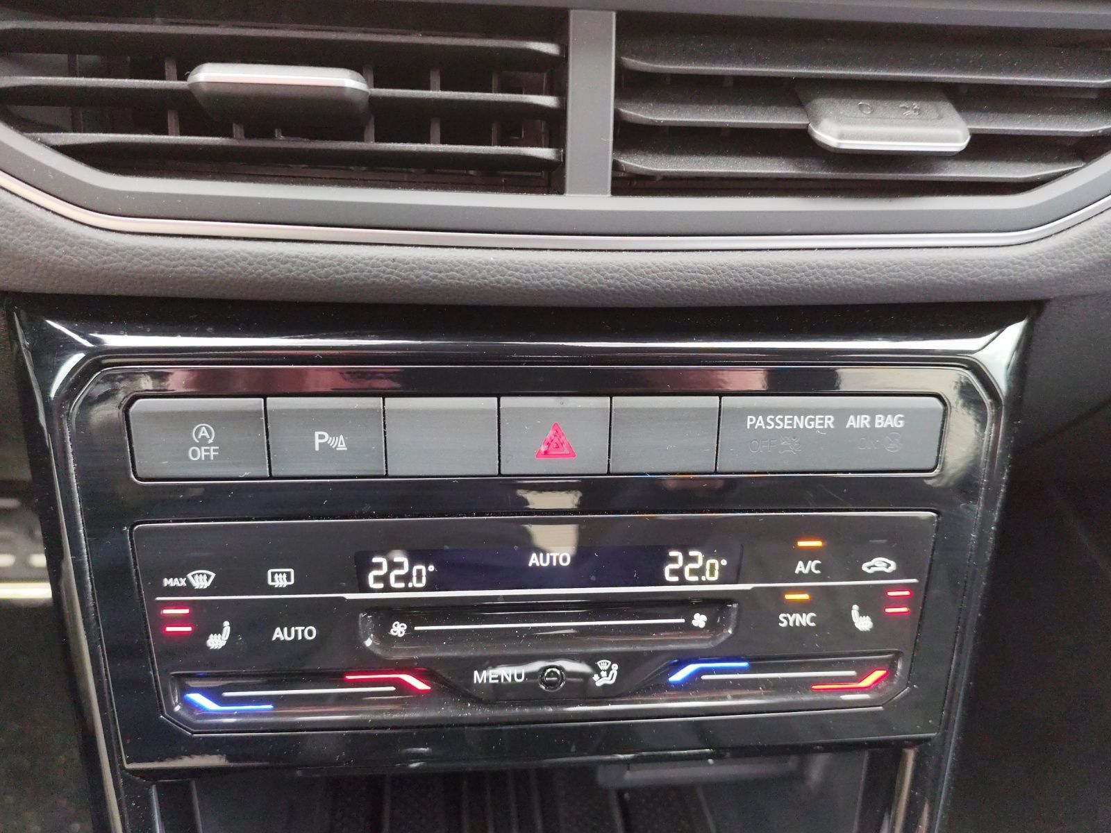 Volkswagen T-Cross - Bild 22