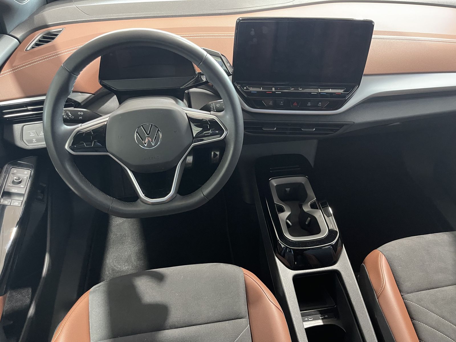 Fahrzeugabbildung Volkswagen ID.5 Pro Performance 150 kW*LED-Matrix*AHK*Cam*