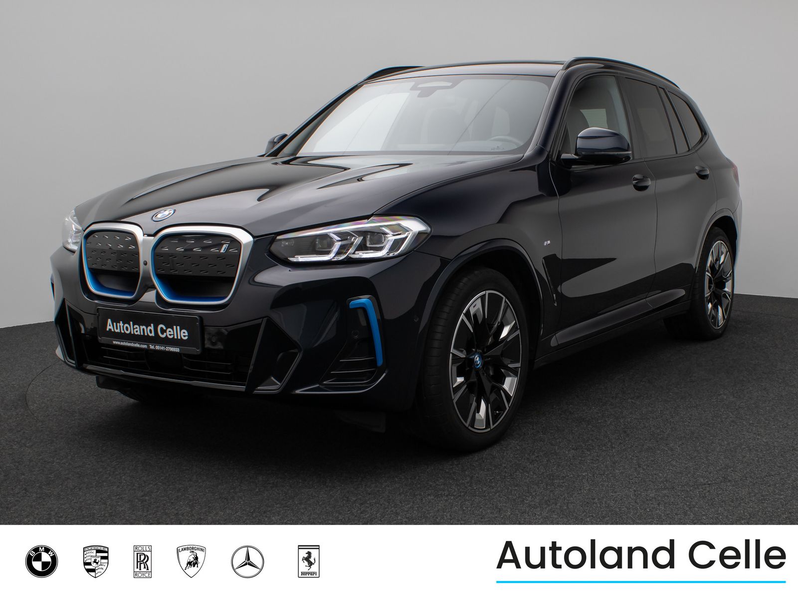 Fahrzeugabbildung BMW iX3 M Sport Impressive Panorama 360°HUD DAB H/K
