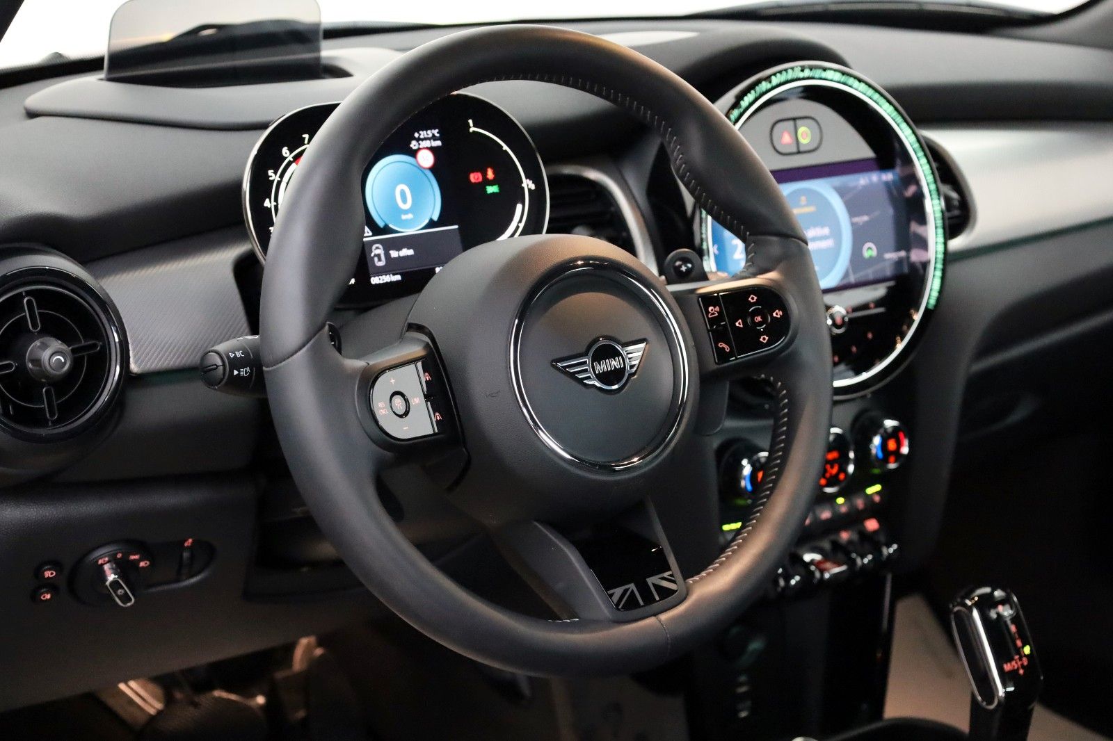 Fahrzeugabbildung MINI Cooper S, Yours Trim,Leder,Navi,Kamera,ACC,HUD