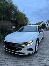 Volkswagen Arteon 2.0 TSI 140kW DSG Elegance  - Volkswagen Arteon Elegance mit Benzin-Antrieb