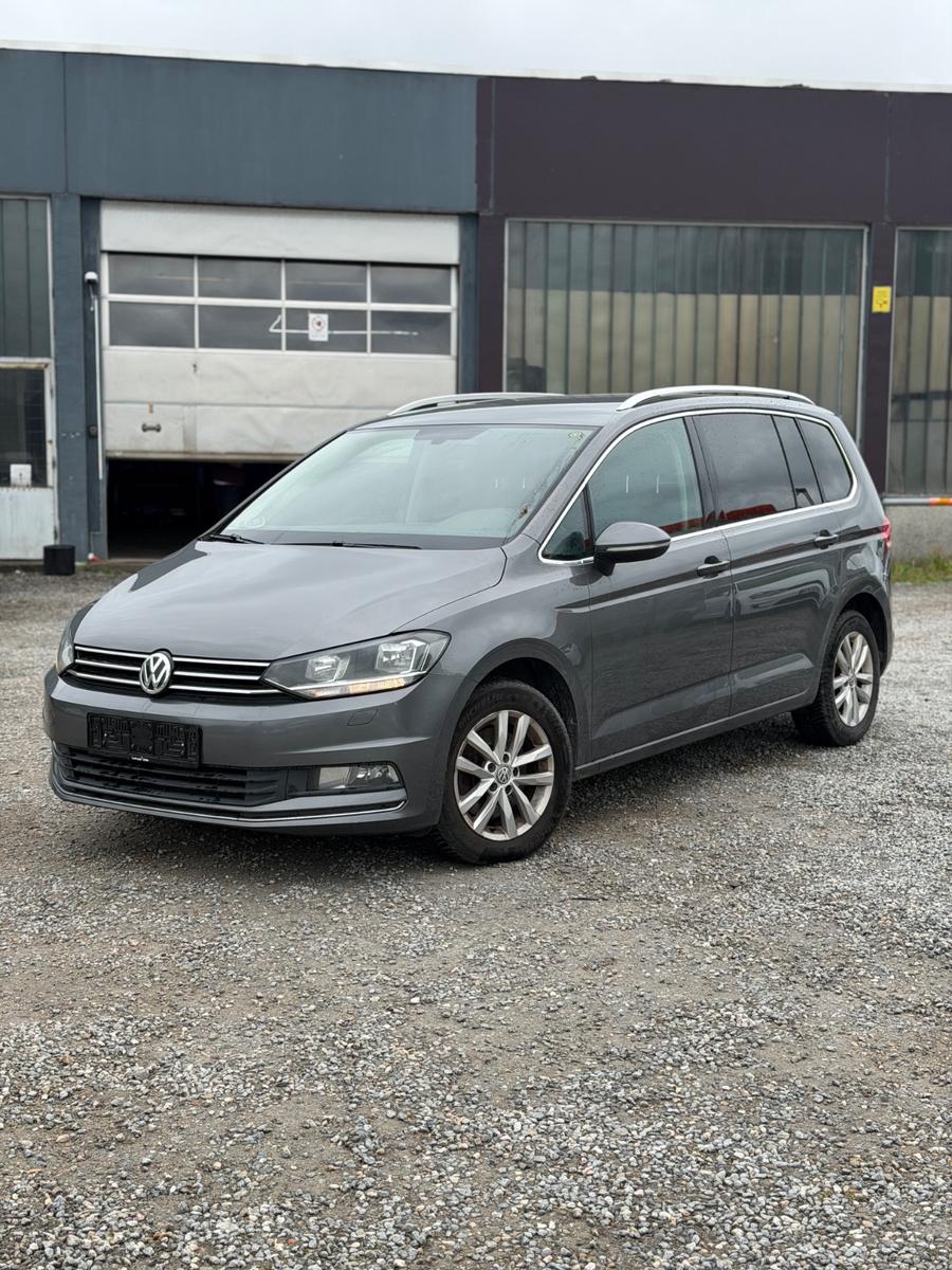 Volkswagen Touran 1.6 TDI SCR DSG Comfortline BMT