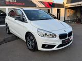 BMW Active Tourer 220 i Sport Line 1 Hand LED - BMW 220: Limousine