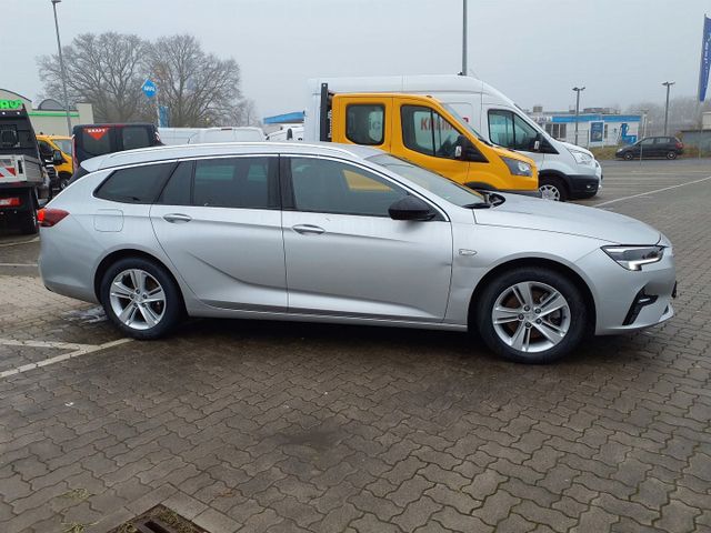 Opel - AUTOMATIK FAMILYTOURER. PARKSCHADEN. 23.000 KM