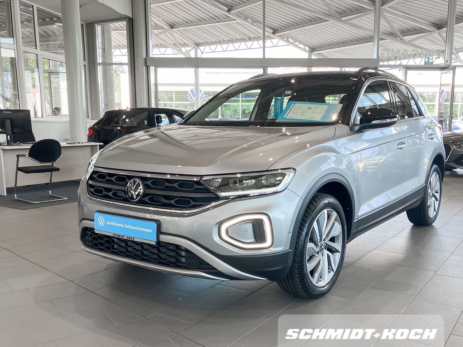 Volkswagen T-Roc 2.0 TDI DSG Goal LED-Scheinw. Navi DAB foto 2