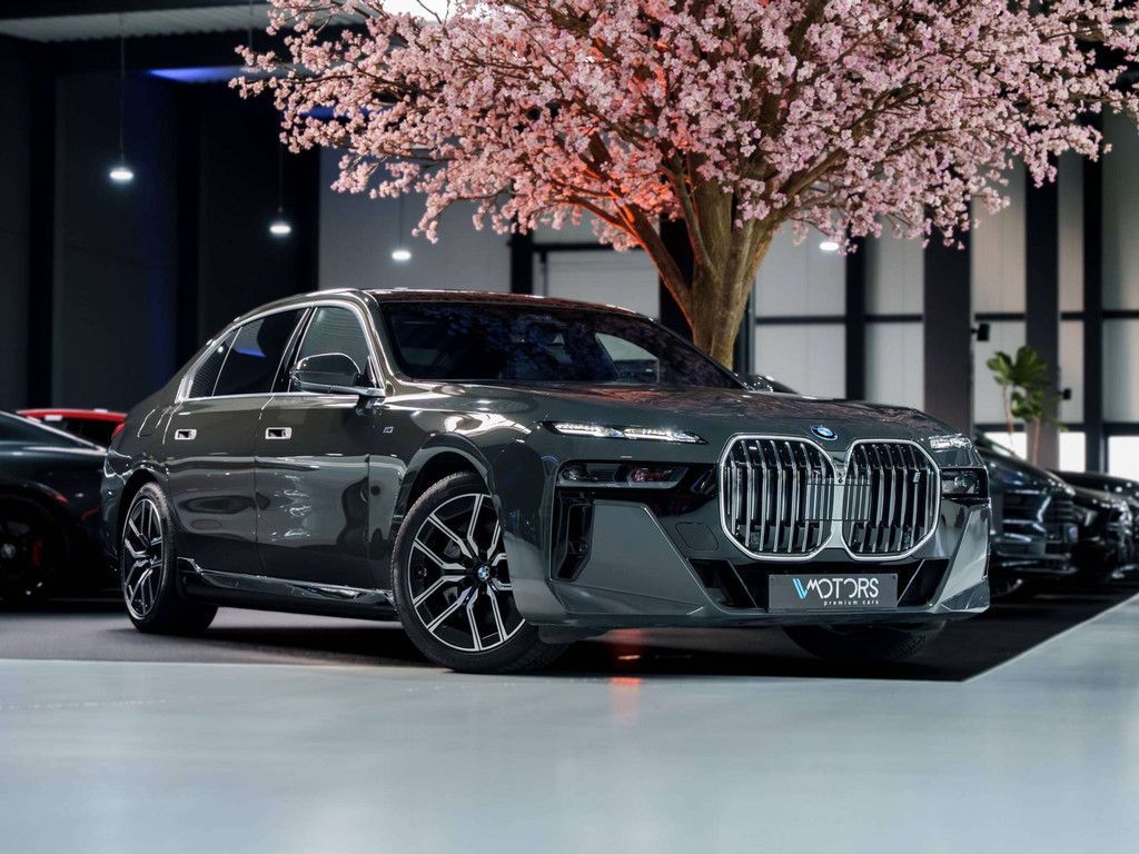 BMW i7 xDrive60 - 101.7 kWh - M Sport - Executive Lo