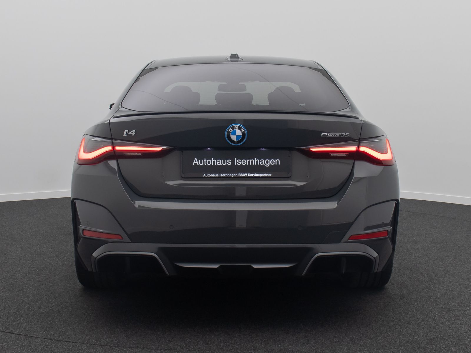 Fahrzeugabbildung BMW i4 eD35 M Sport GC Kamera DAB Widscreen 19Zoll