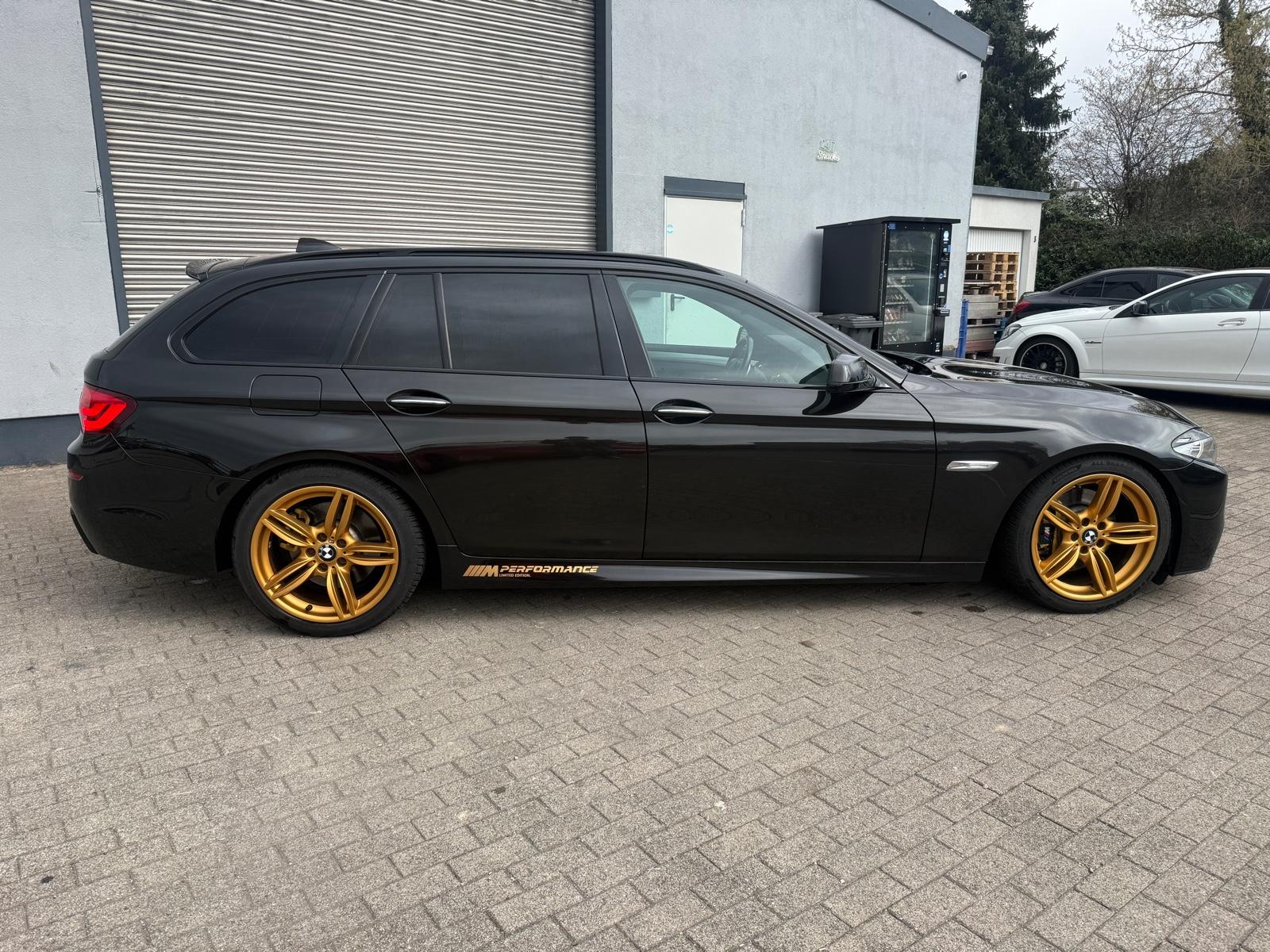 BMW 530 Touring d xDrive M Performance/Pano/Ambiente