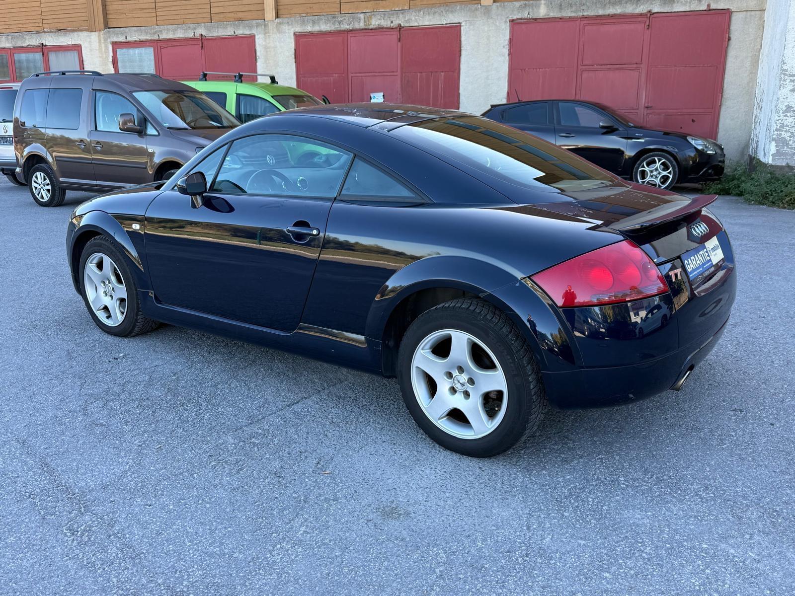 Audi TT Coupé 1.8 Turbo 180 ch – Cuir – Sièges chauffants – 148 000 km