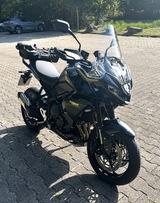 Triumph Tiger Sport 800 mit Koffer - TRIUMPH TIGER SPORT 800