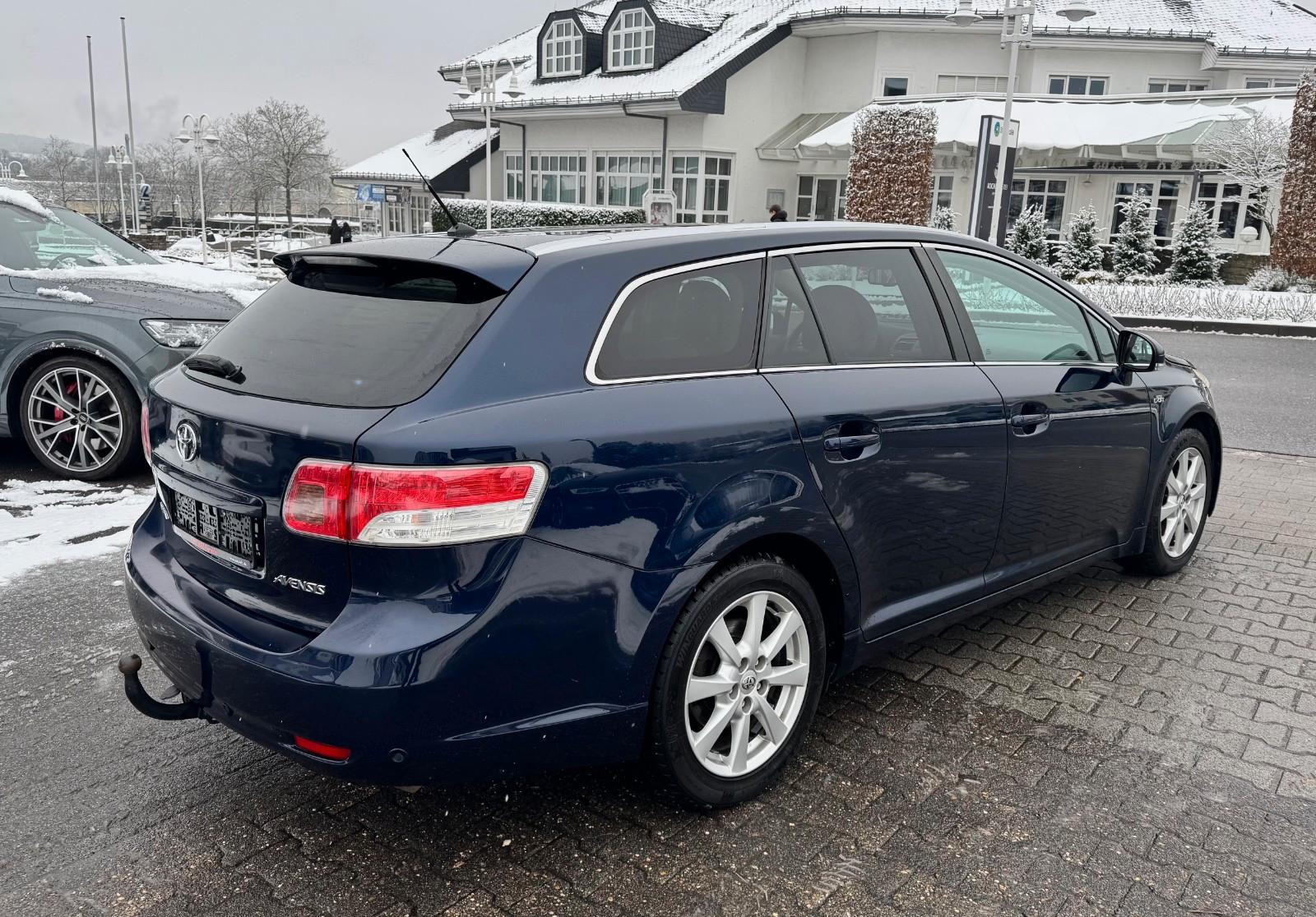 Toyota Avensis Kombi Sol
