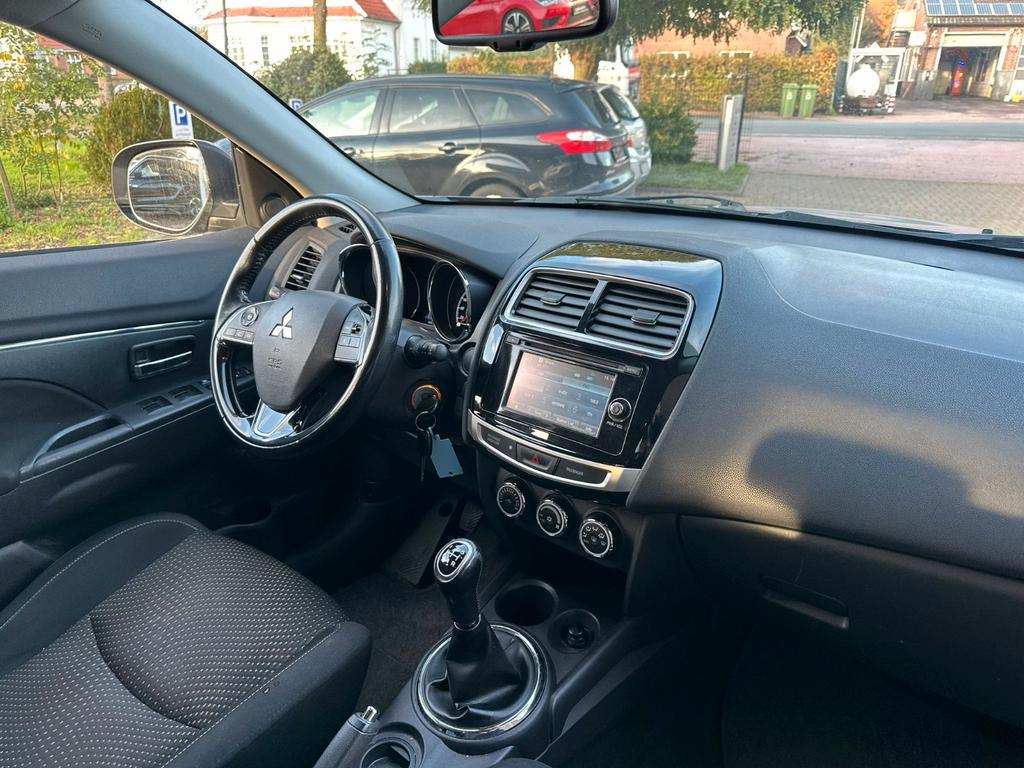 Mitsubishi ASX