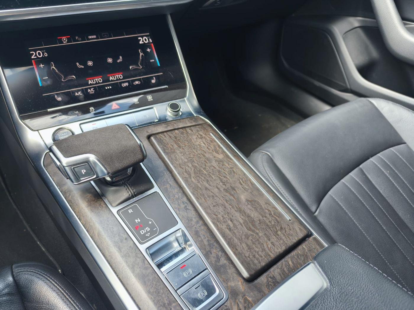 Audi A6 Avant 45 TDI quattro design LEDER PHONE BOX K, миниатюра 9