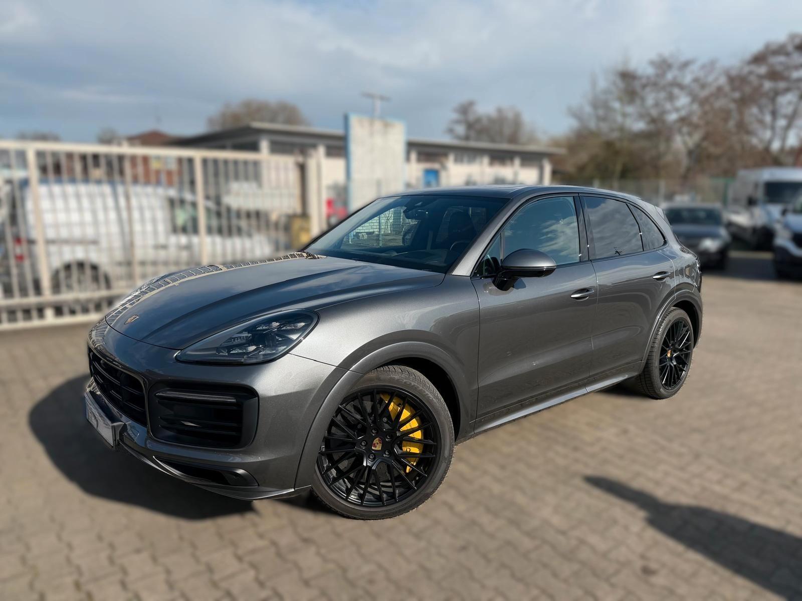 Porsche Cayenne GTS