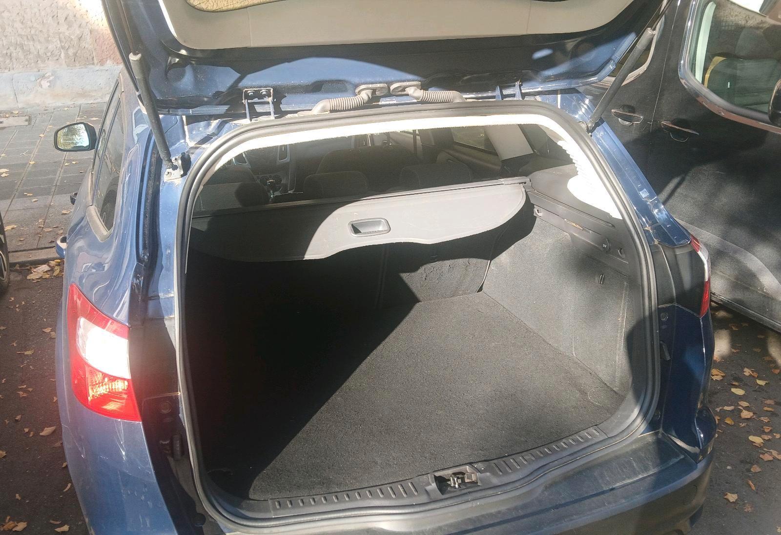 Ford Focus 2011 — photo 6