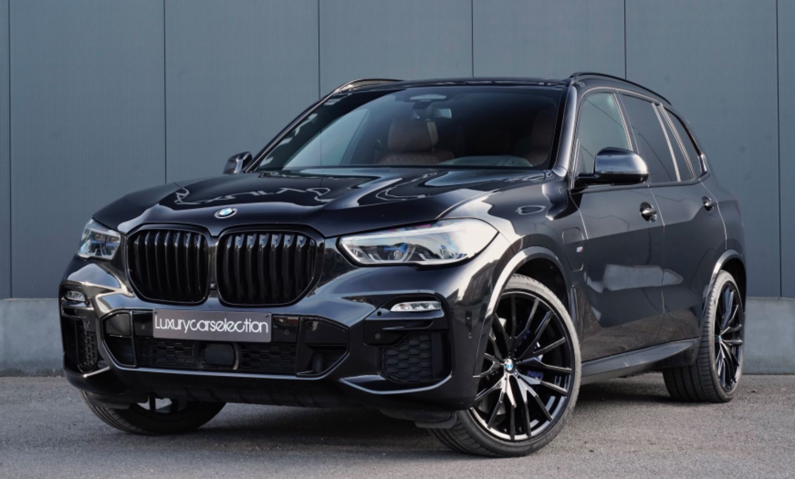 BMW X5 xDrive45e *M-PACK/CRYSTAL/SKY PANO/LASER* imagem 2