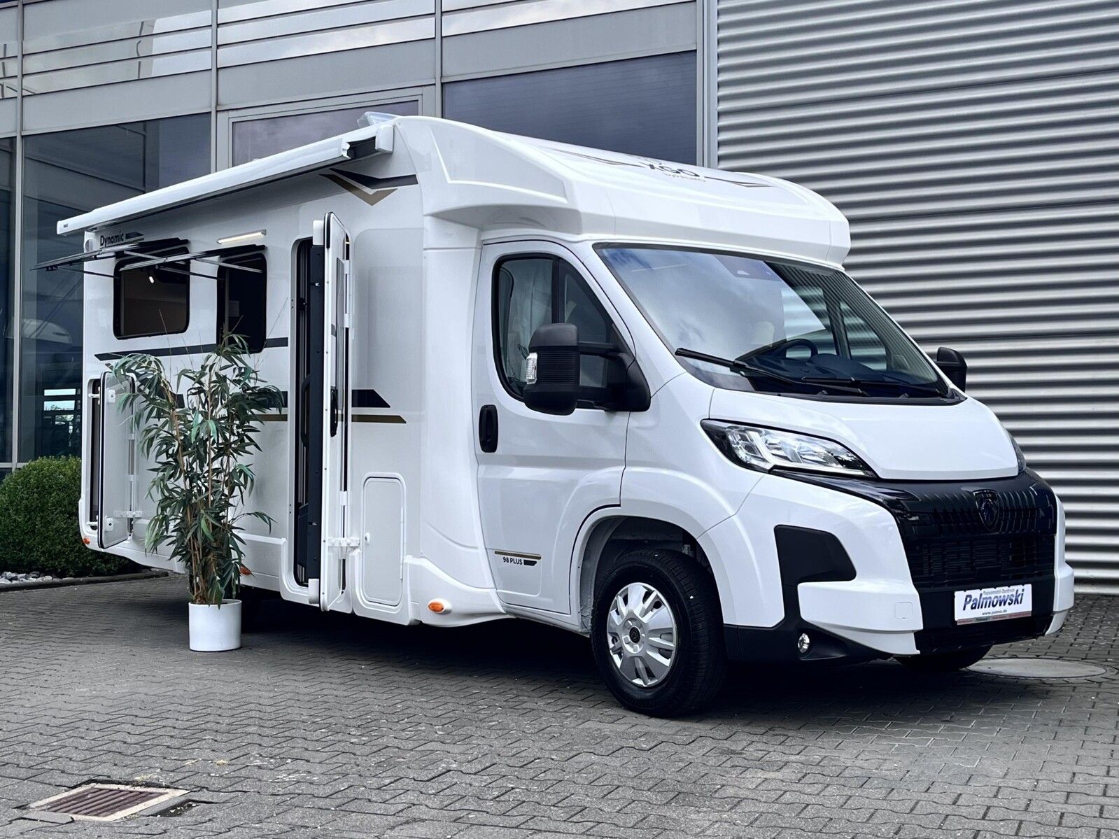 Fahrzeugabbildung XGO Dynamic 98P Modell 2027