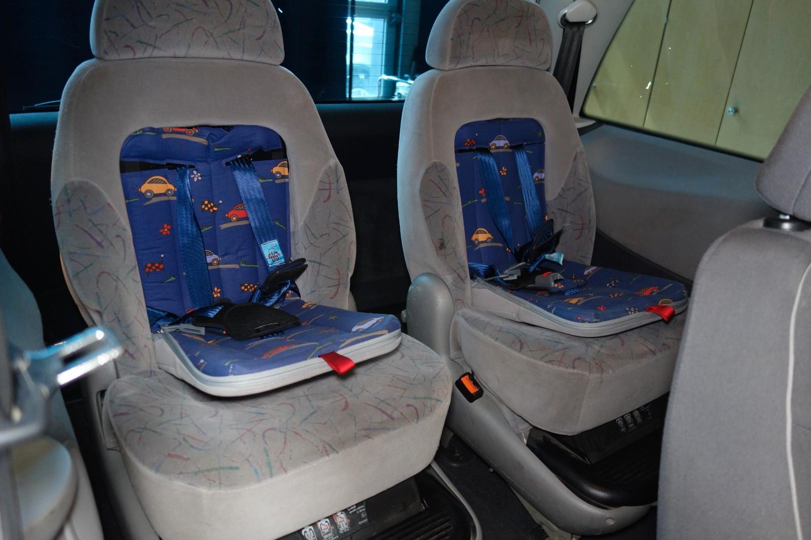 Volkswagen Sharan 2006 — photo 17