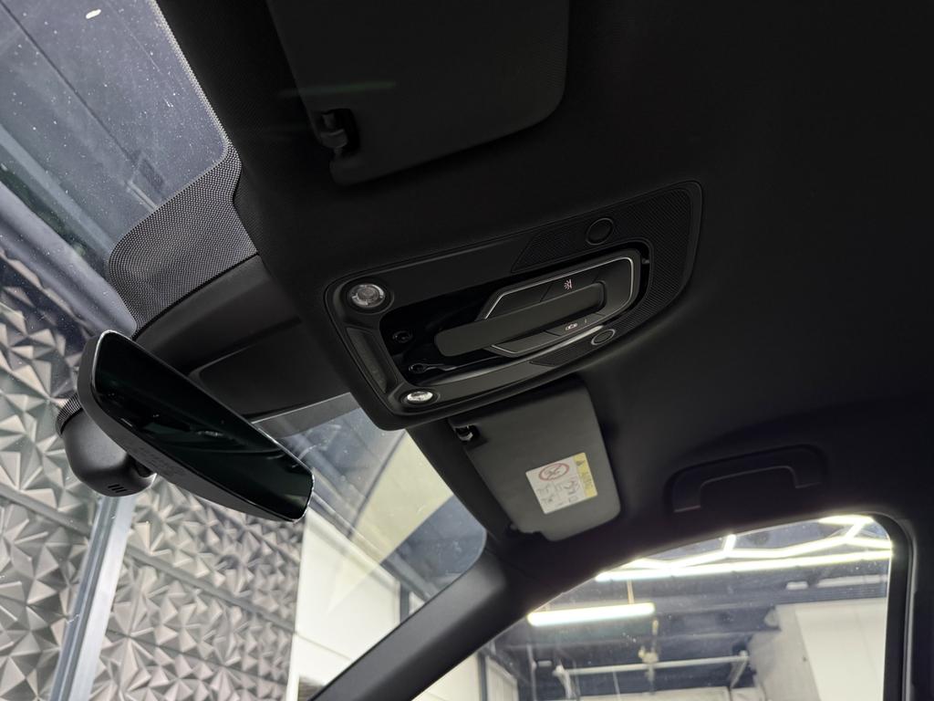 Audi Q5 2.0 TDI quattro S line Black, Foto 21 von 50