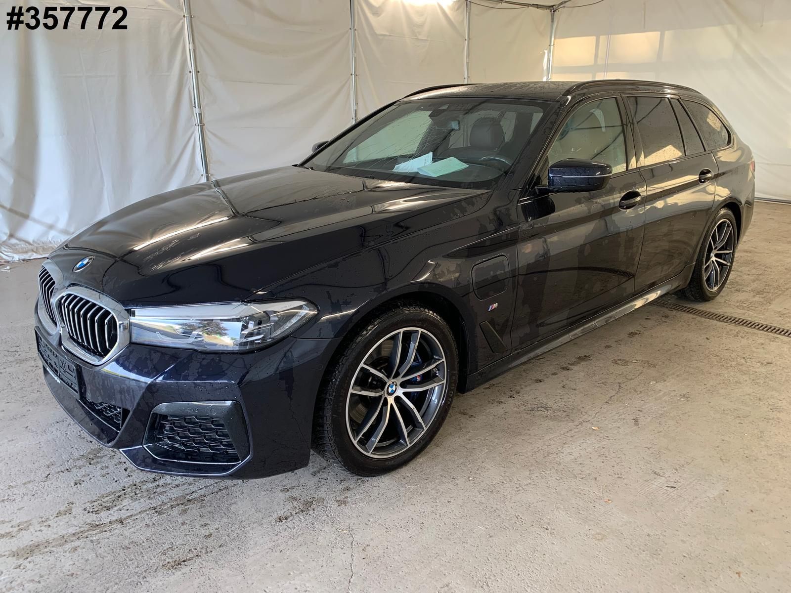BMW 530 Touring e MSport ShadowL CockpProf Leder Kam foto 1