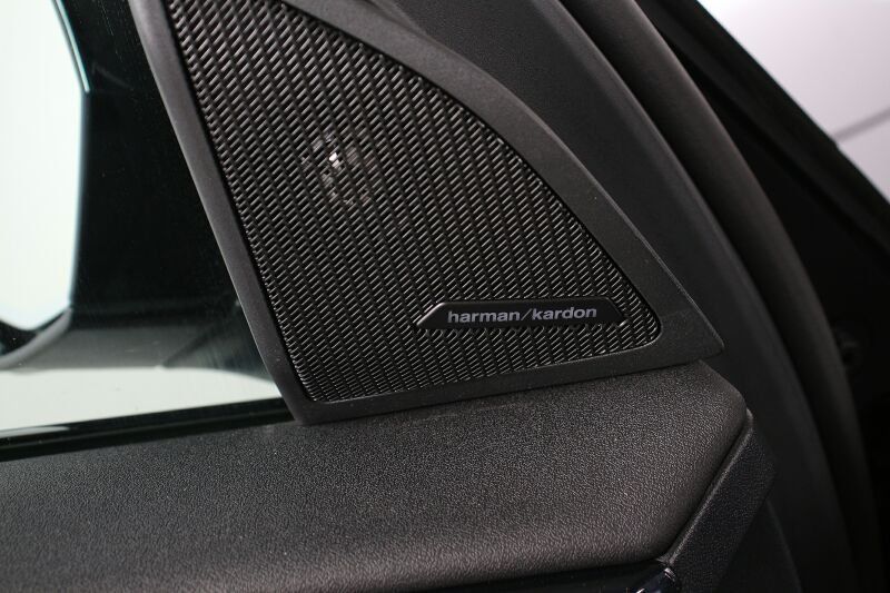 BMW X3 M50 M Sport PRO AHK SHZ LED hk S-Lüft ROLLO foto 13