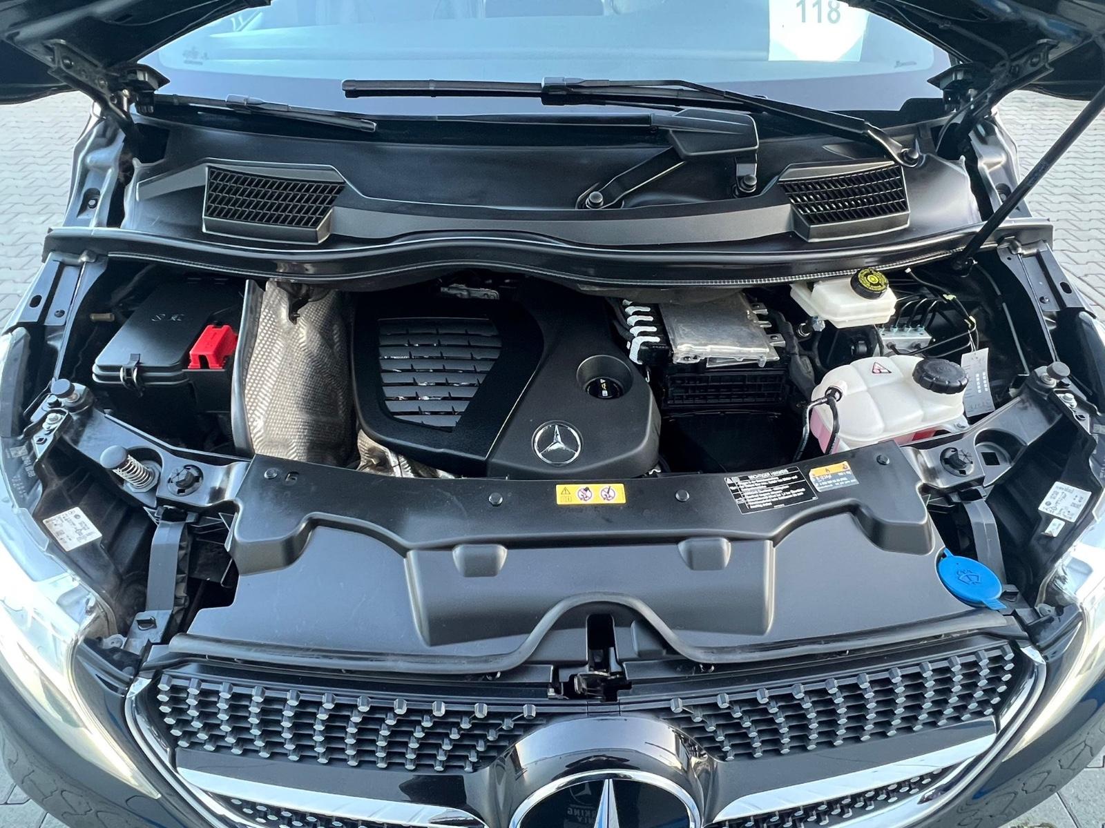 Mercedes-Benz V250 4M LANG AMG-LINE PANORAMA LEDER AHK EL.TÜRE