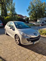 Peugeot 207 95 VTi - Peugeot 207 in München