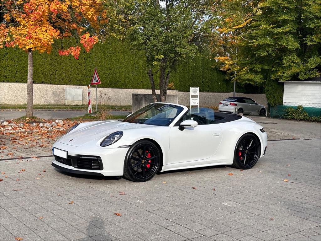 Porsche 992