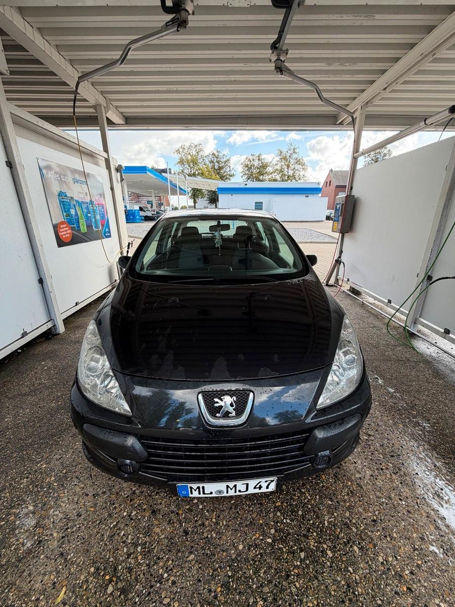 Peugeot 307 2006 — engine 90 HP (66kW)