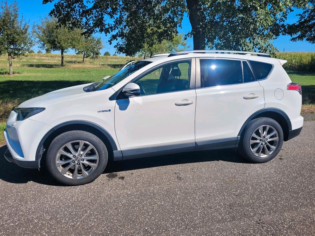 Image of Toyota RAV 4
