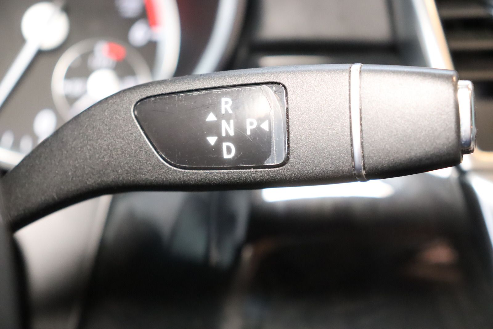 Fahrzeugabbildung Mercedes-Benz GL 350 d 4Matic DIS FOND Desingno Pano * 7. Sitz