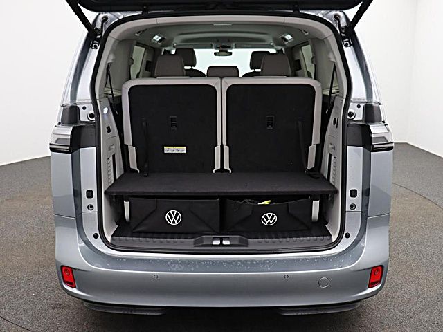 ID. Buzz Pro LR 7Sitze TravelAssist Wärmep. AHK 