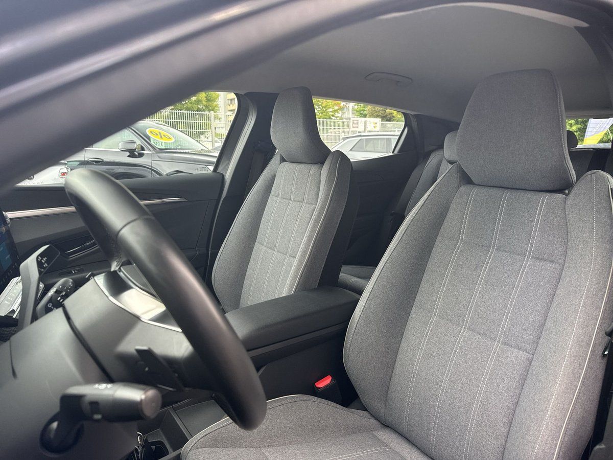 Renault Megane E-TECH - Bild 9