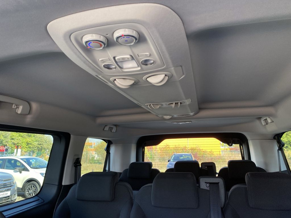 Fahrzeugabbildung Citroën Spacetourer M 2.0 BlueHDi 150 Rip Curl *8-Sitzer