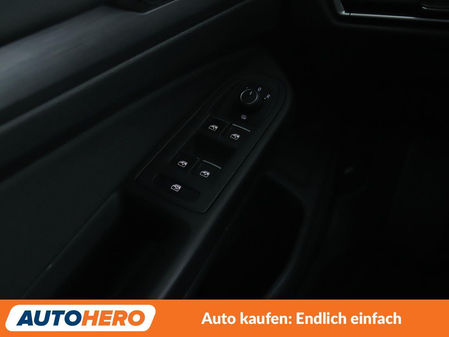 Volkswagen Golf VIII 1.5 TSI ACT Style *NAVI*VC*ACC*CAM*PDC, миниатюра 22
