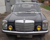 Mercedes-Benz 220 - blaue Mercedes-Benz 220