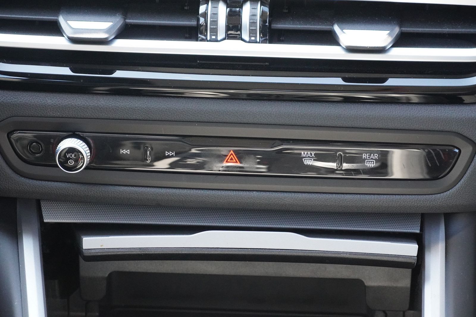 BMW 318i Touring LED Navi Tempomat Keyless Head-Up foto 21