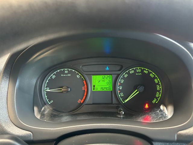 MYAUTOCENTER – Gebraucht- und Jahreswagen mit Werkstattservice in Pfaffenhofen Skoda Fabia *Klima*TÜV NEU*