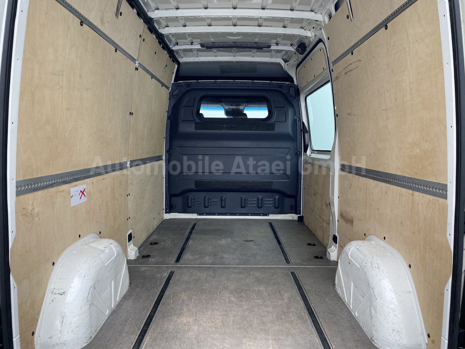 Fahrzeugabbildung Mercedes-Benz Sprinter 314 Automatik DISTRONIC+LED+NAVI (2747)