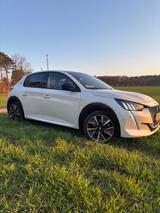 Peugeot e-208 136 GT Pack - Peugeot e-208 Gebrauchtwagen