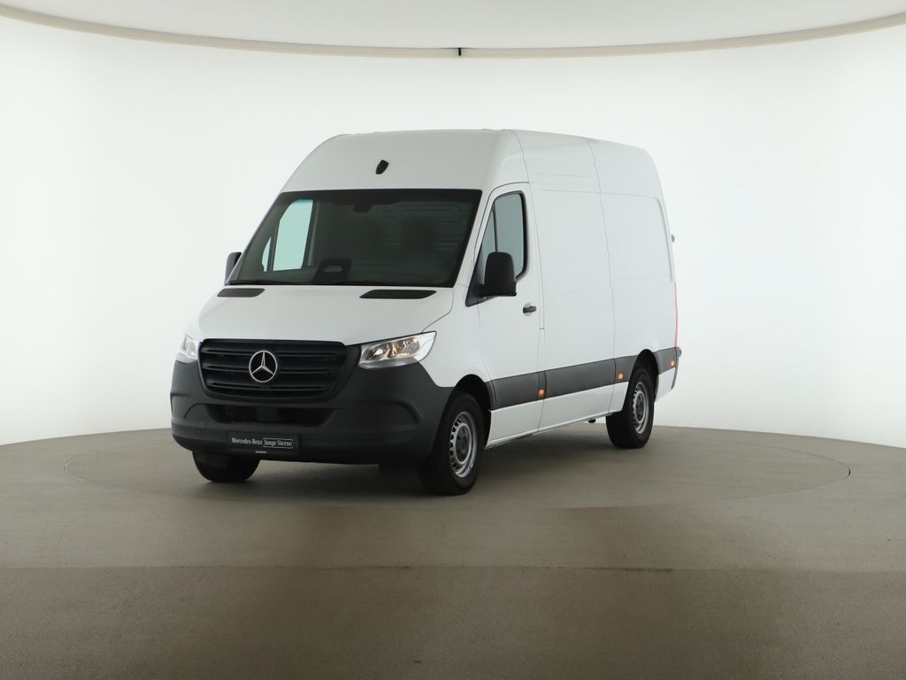 Mercedes-Benz Sprinter — hlavná fotografia
